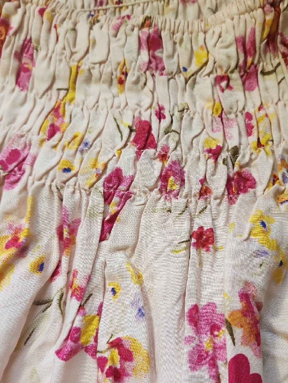 Kendall & Kylie Pink Floral Smocked Camisole - Picture 12 of 13